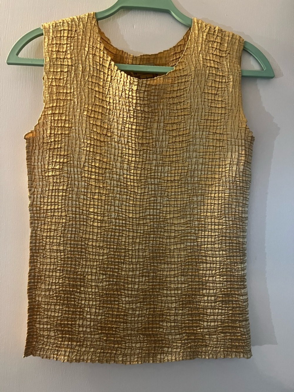 RAFAEL Metallic Gold Crinkle Sleeveless Tank